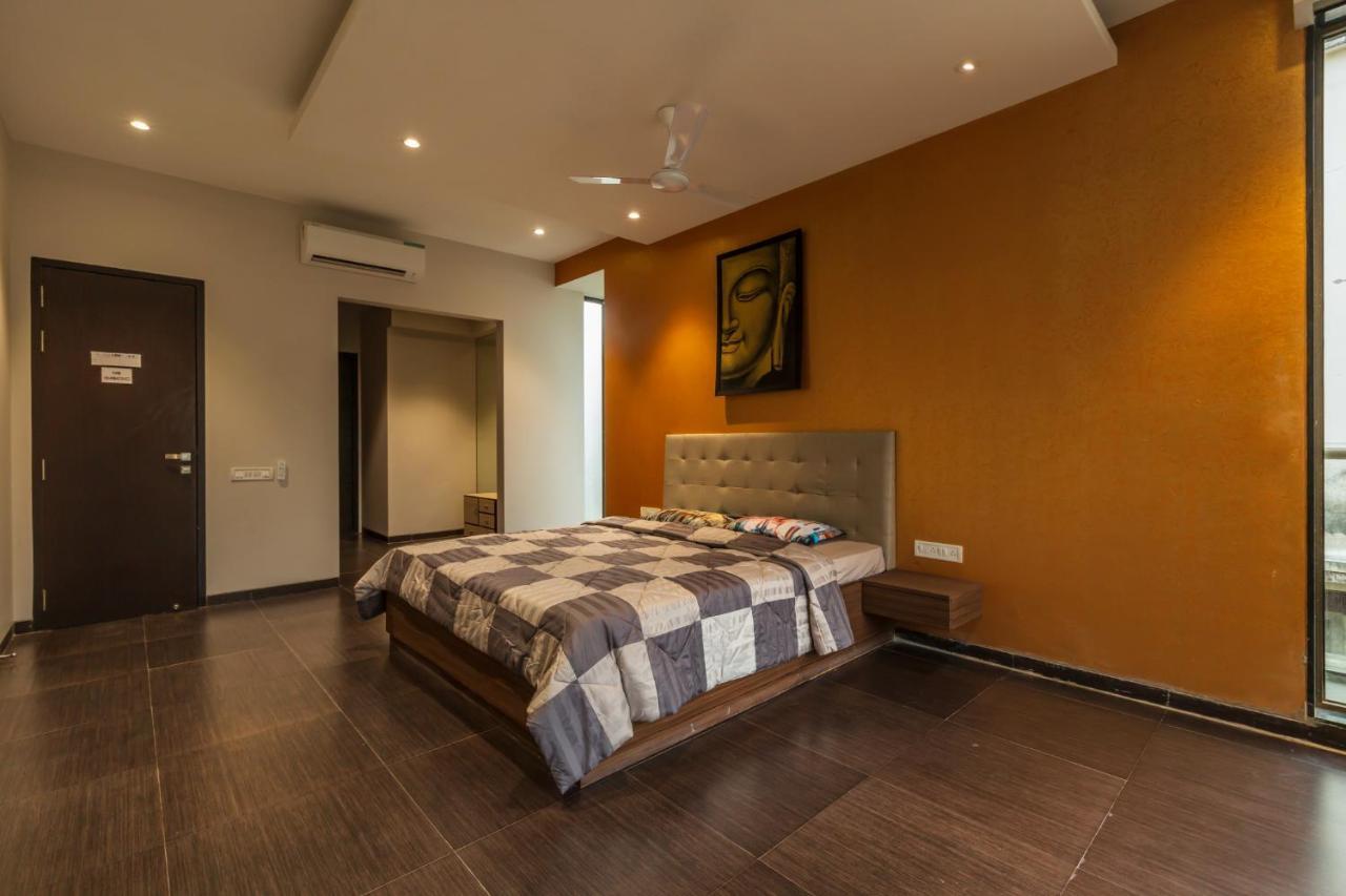Saffronstays Aspen, Lonavala - Luxury Pool Villa With Games And Tv Room Near Bhushi Dam المظهر الخارجي الصورة
