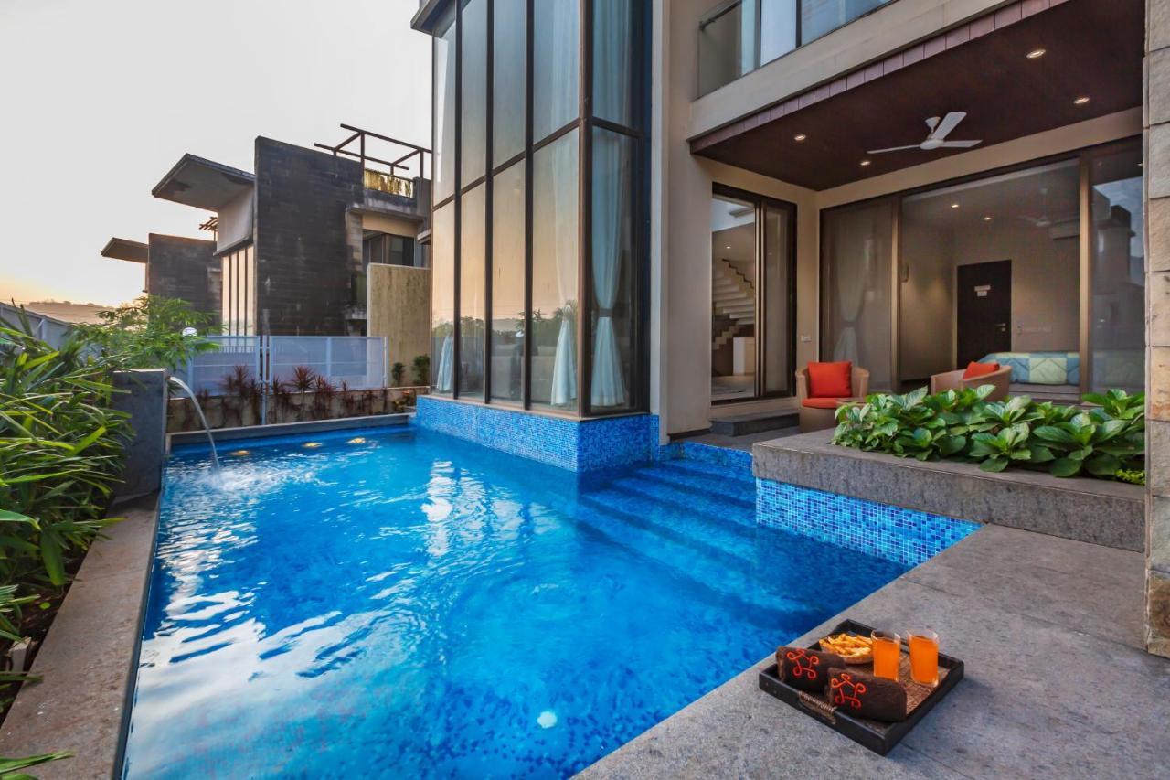 Saffronstays Aspen, Lonavala - Luxury Pool Villa With Games And Tv Room Near Bhushi Dam المظهر الخارجي الصورة