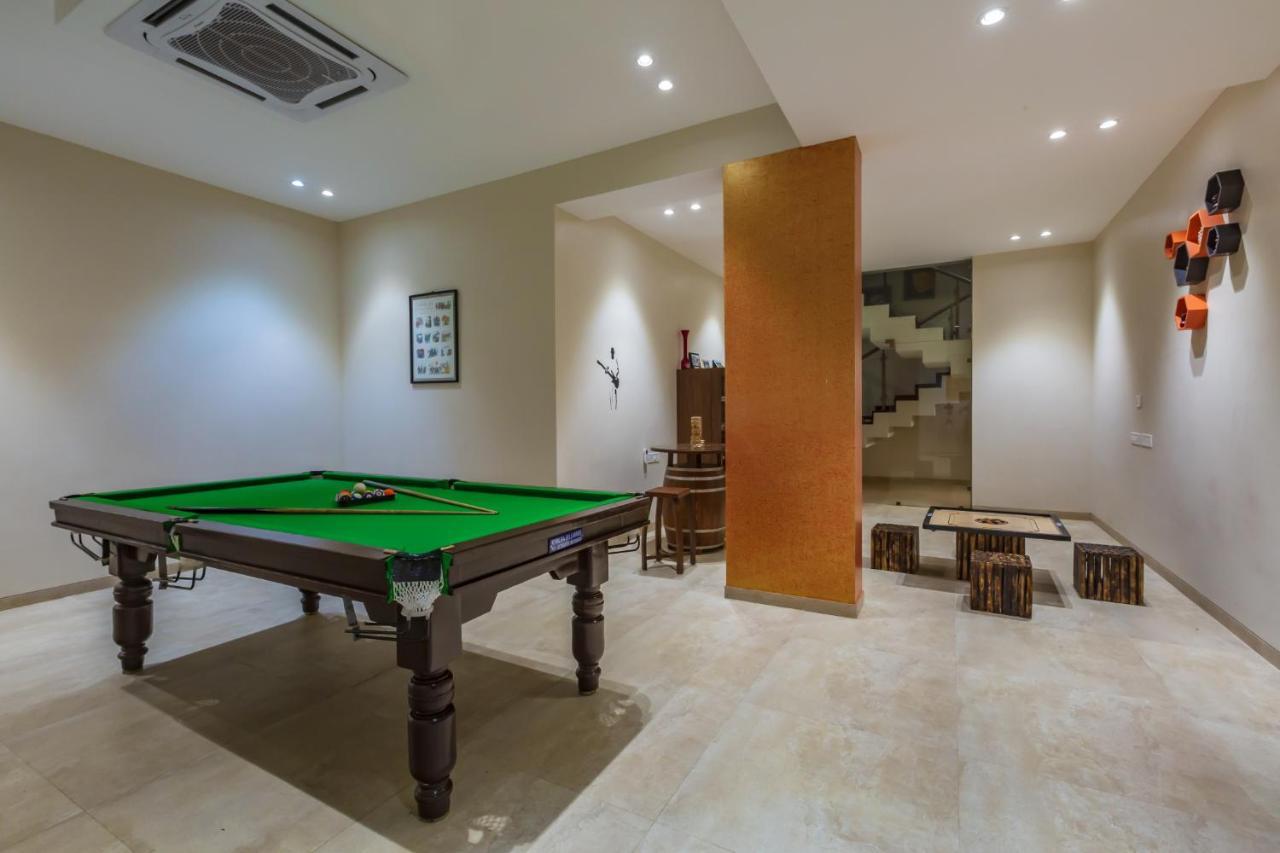 Saffronstays Aspen, Lonavala - Luxury Pool Villa With Games And Tv Room Near Bhushi Dam المظهر الخارجي الصورة
